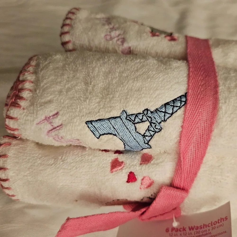 Sanrio Hello Kitty 6 Pack of New Washcloths Paris Poodle NWT